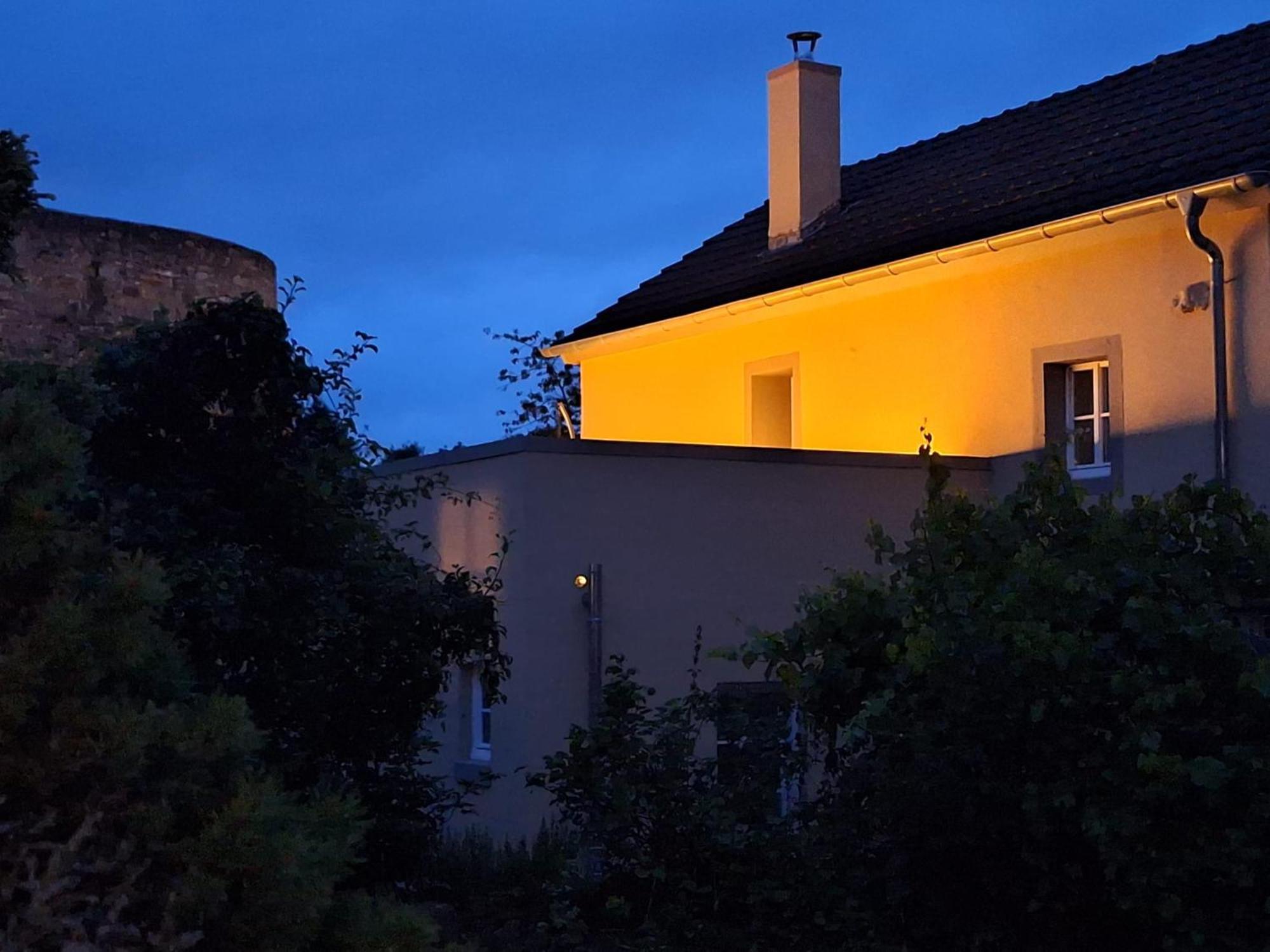 Denkmalgeschuetztes Ferienhaus In Der Suedeifel - Ferienhaus Hazen Bettingen Экстерьер фото